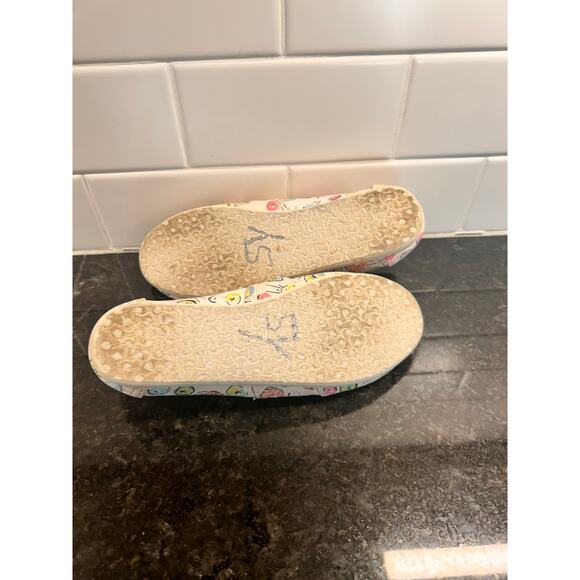 Toms Alpargata Girls Donuts Canvas Slip-On Flat Shoes Summer Multicolor Size 1 - Picture 9 of 10